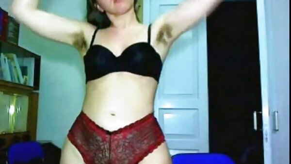 Die hübsche, aber höllisch fette Schlampe Taylor willigt ein, ein Pornovideo zu dicke reife frauen nackt drehen